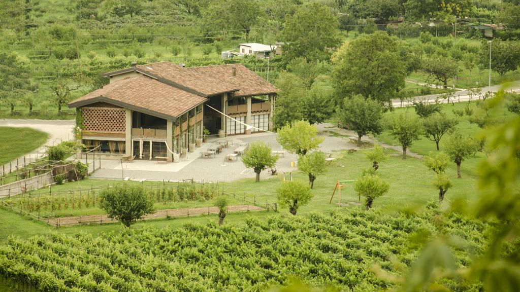 Agriturismo Locanda Del Pesco Collebeato エクステリア 写真