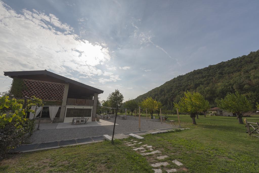 Agriturismo Locanda Del Pesco Collebeato エクステリア 写真